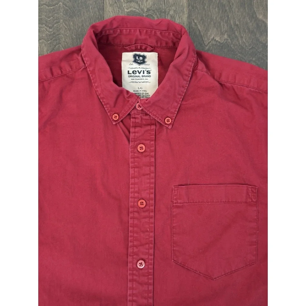 Vintage Levi's Mens Button Down Shirt Classic Fit Size L Red‎ Long Sleeve Pocket